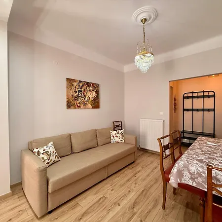Velvet, Spacious 1bd In The Center * Θεσσαλονίκη